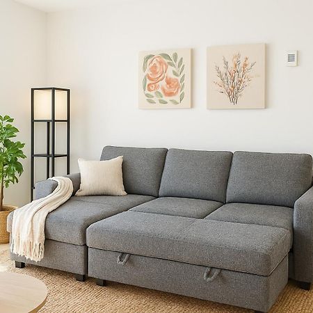 Luxury Stay For Nyc Visit Jersey City 7 Min Walk Nyc Train Station ภายนอก รูปภาพ